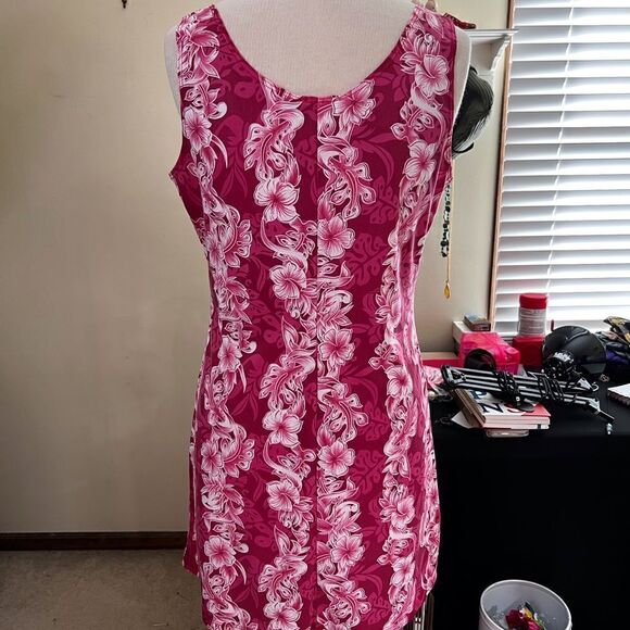 Aloha dress medium    - Picture 6 of 9